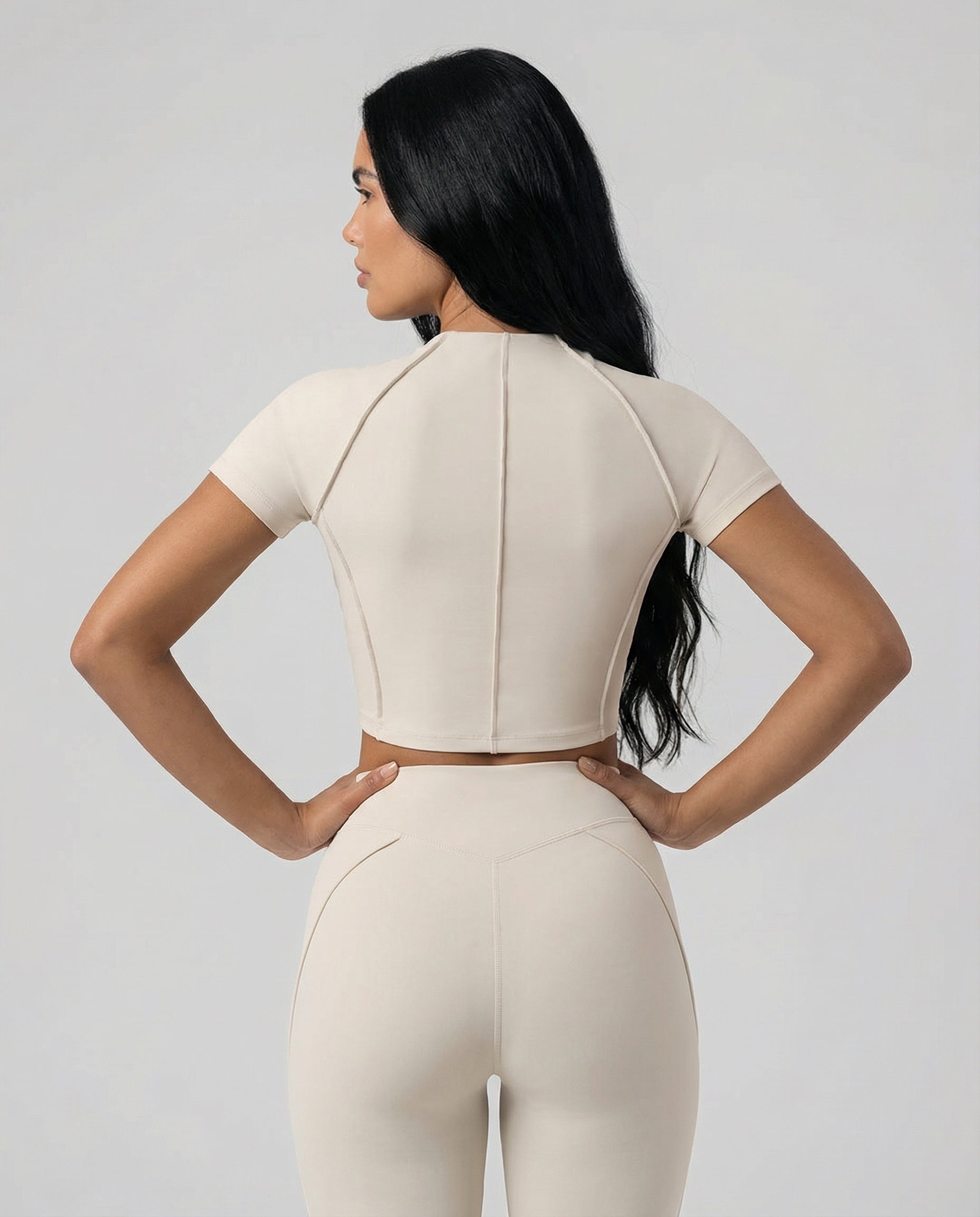 IVORY - FOCUS CROP TOP