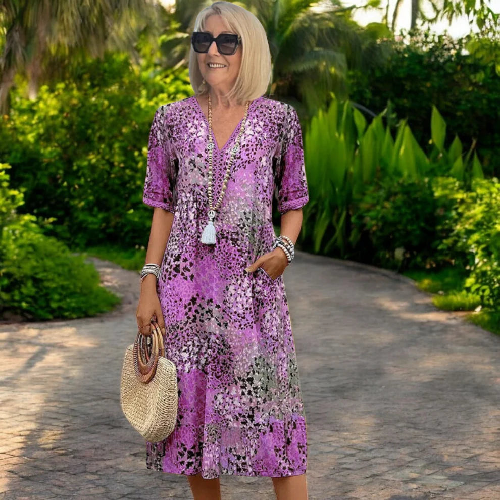 Iris – Lightweight, airy dress with a flattering cut